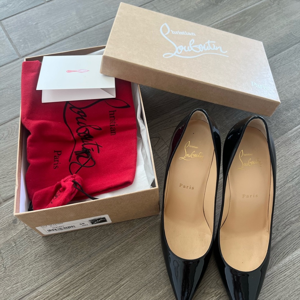 Christian Louboutin Black Patent Leather Pumps Kate 100